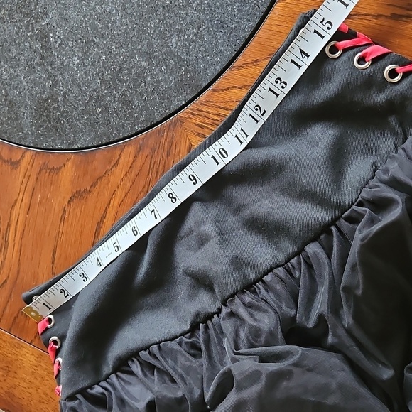 Hot Topic Red Black Lace-Up Mini Skirt Size M - Picture 11 of 14